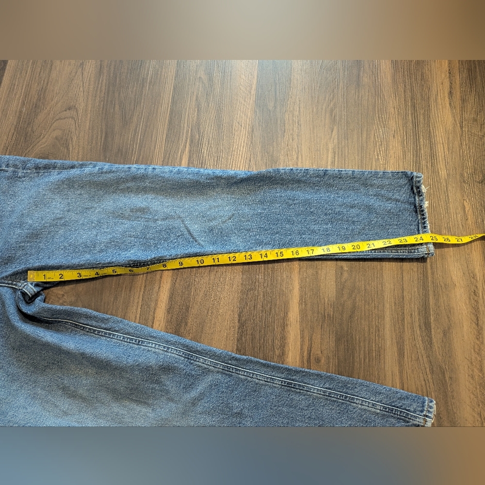 Agolde Riley Crop Jeans - Picture 11 of 12